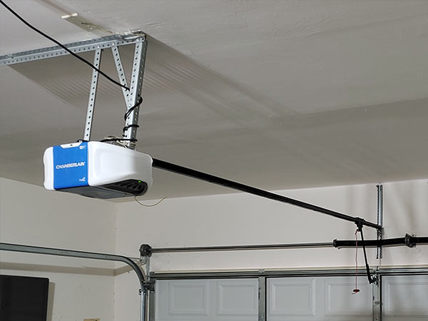 Benefits of a New Garage Door Opener