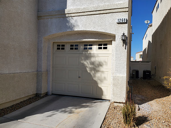 Garage Door Repairs Shouldn’t Be DIY