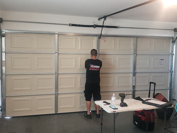 How Garage Door Installation Works