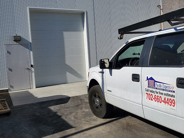 How We Handle Commercial Garage Door Repairs