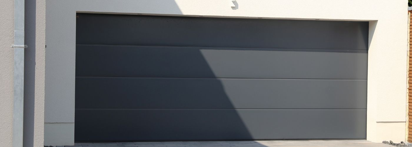 Warning Signs That Your Garage Door Tracks Need Realignment